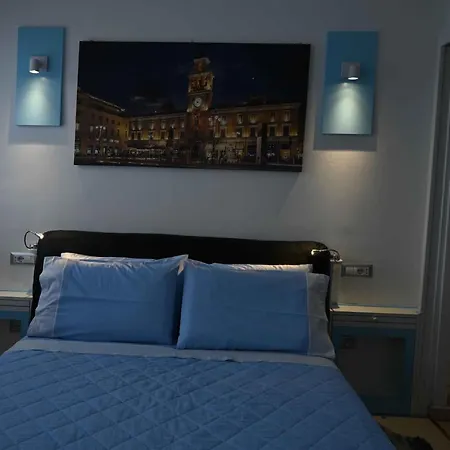 Apartamento Intero Con Giardino E Colazione Dario