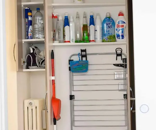 Intero Con Giardino E Colazione Dario * פארמה