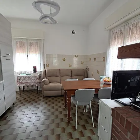 Intero Con Giardino E Colazione Dario Appartement
