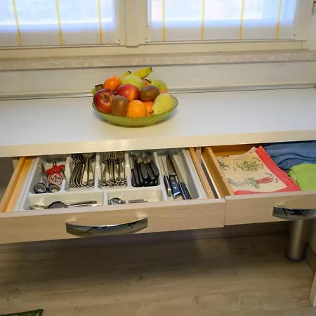 Intero Con Giardino E Colazione Dario * Parme