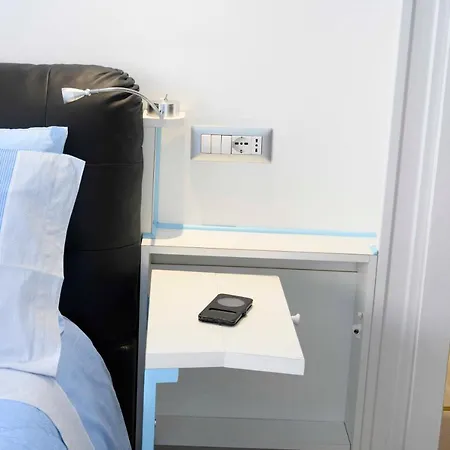 Intero Con Giardino E Colazione Dario